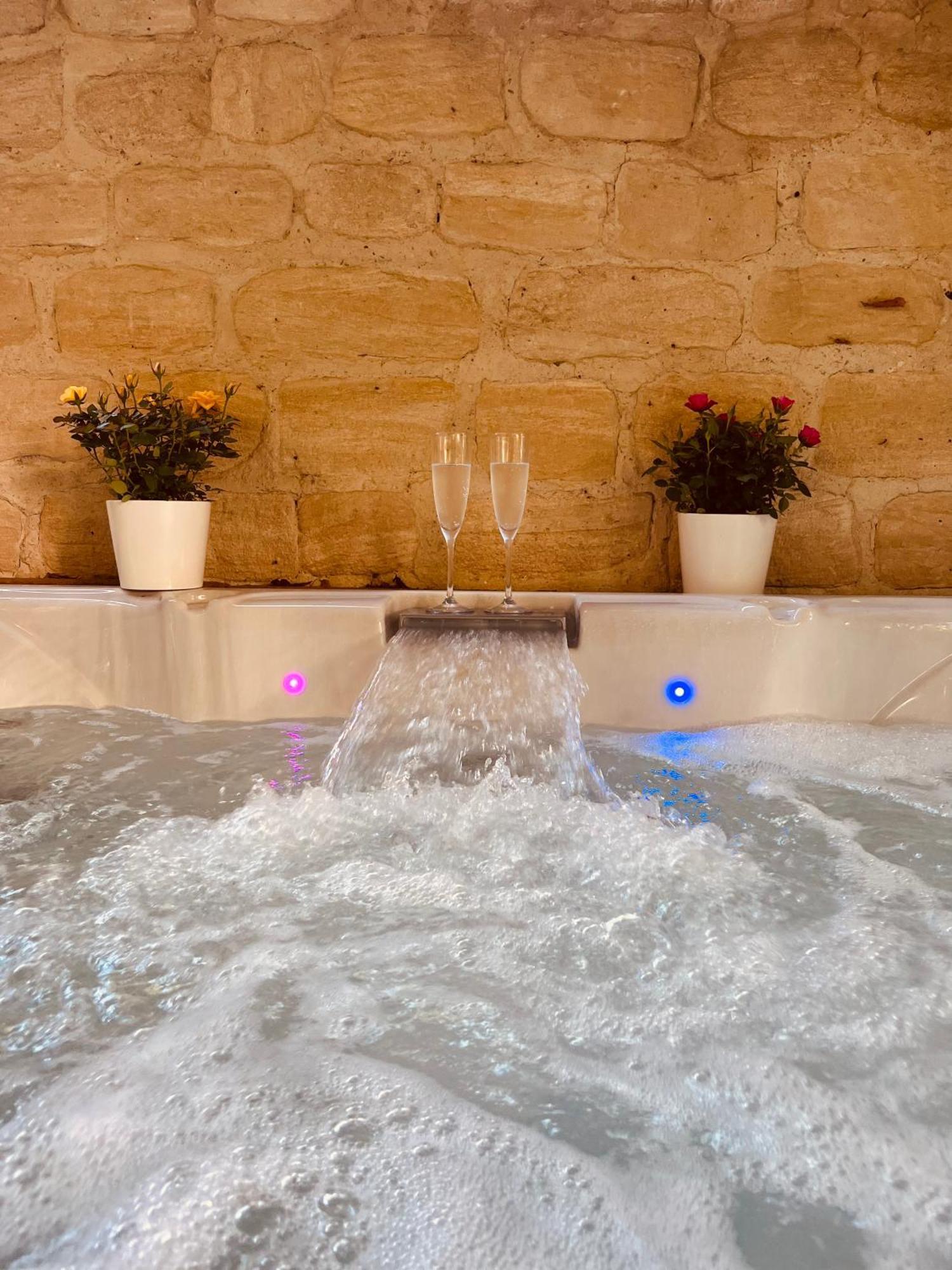 Asnières Feifei'S Home & Spa - Luxe 10 Min Paris מראה חיצוני תמונה